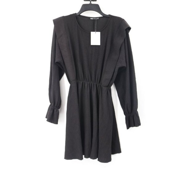 NWT Zara Women’s Size Medium Textured Dress Ruffles Black long sleeve 4215 - Picture 2 of 11